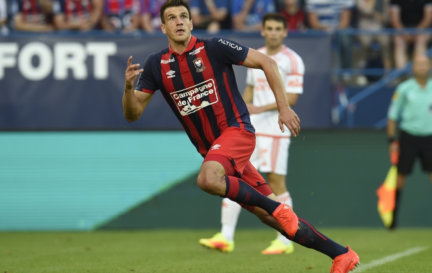 Muet depuis son doublé en ouverture du championnat contre Lorient, Ivan Santini espère retrouver le chemin des filets face au Téfécé.