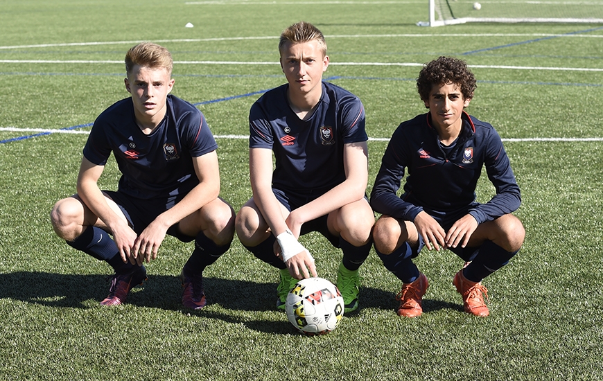 A Clairefontaine, Robin Legendre, Estebane Picot et Mario Fortunato retrouveront trois de leurs futurs coéquipiers la saison prochaine avec Johann Lepenant, Kelian Nsona et Ilyes Najim.