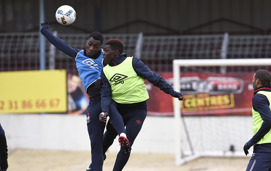 Après avoir connu toutes les sélections de jeunes avec le maillot "Bleu" ; des U16 aux U19, Yann Karamoh et Jean-Victor Makengo vont découvrir les Espoirs.