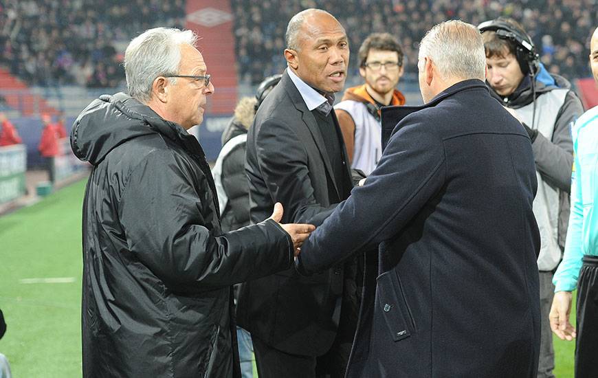 Pour affronter le Stade Malherbe de Patrice Garande, Antoine Kombouaré - l'entraîneur guingampais - dispose d'un groupe quasiment au complet hormis les blessés de longue date.