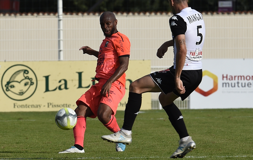 De retour à l'entraînement collectif mercredi, Baïssama Sankoh disputera ses premières minutes depuis son élongation à la cuisse droite contractée à une semaine de la reprise de la L1 contre Angers en match de préparation.