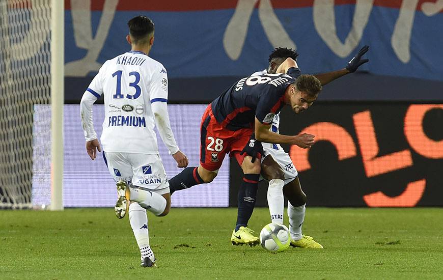 A l'origine du but caennais contre Troyes avec cette longue ouverture pour Ivan Santini, Damien Da Silva est l'invité - ce dimanche soir - de Nicolas Tourriol dans l'émission J+1.