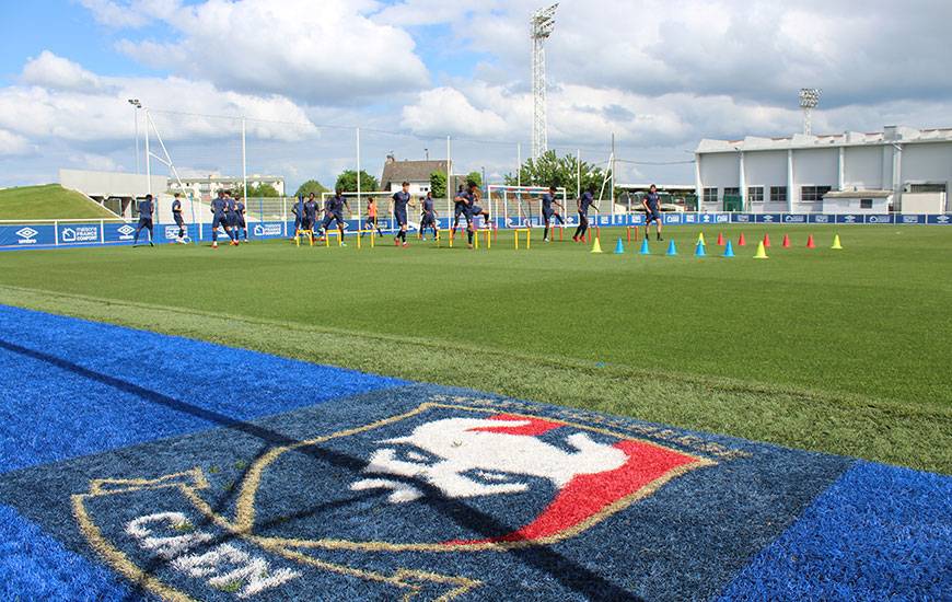 A quatre jours de leur finale, les coéquipiers de Pathy Malumandsoko ont poursuivi leur préparation sur le terrain d'entraînement des professionnels.