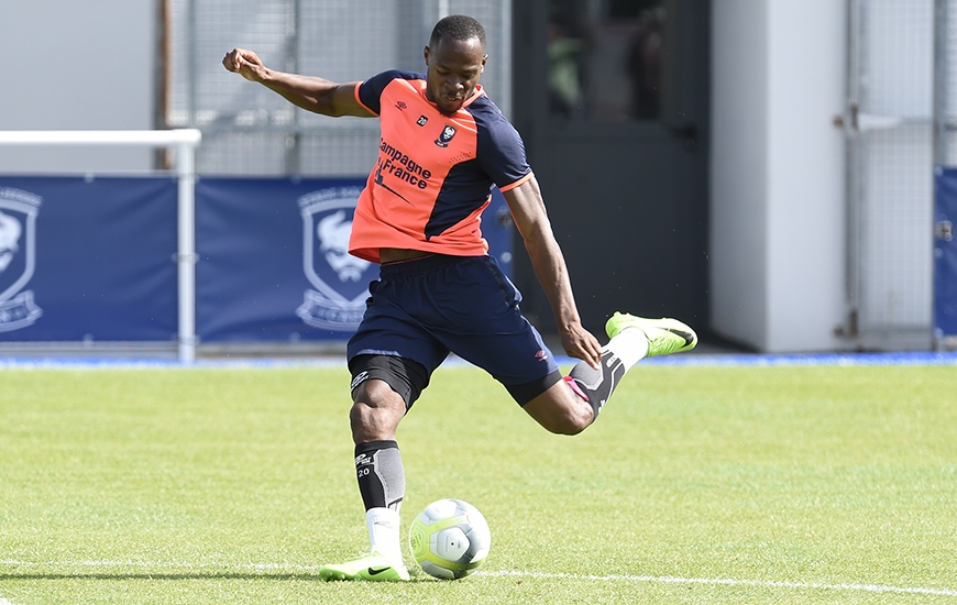 Touché aux ischio-jambiers de la cuisse gauche face à Lille, dimanche, Hervé Bazile a couru ce mardi après-midi. Il pourrait reprendre les entraînements collectifs dès mercredi matin. ©Photo d'archives