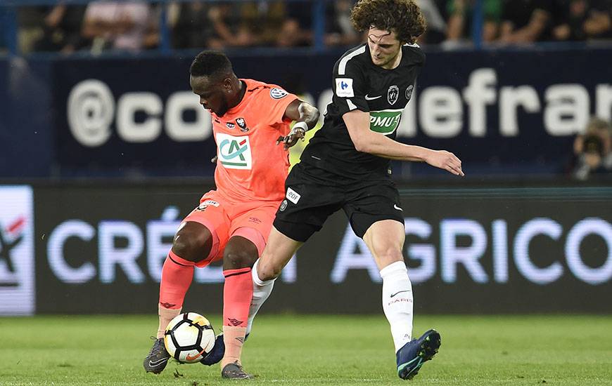 Expulsé face au PSG d'Adrien Rabiot mercredi soir en demi-finale de la Coupe de France, Ismaël Diomandé est automatiquement suspendu pour le déplacement à Metz.