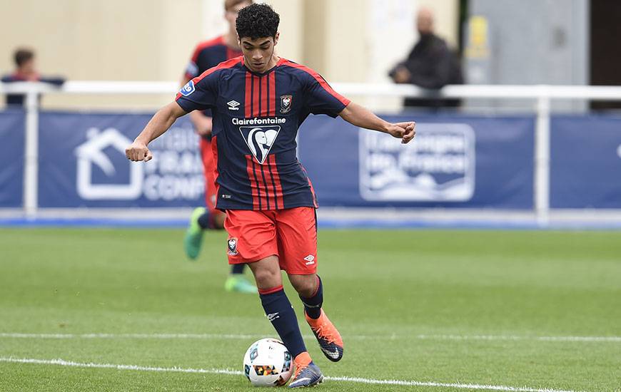 Au retour des vestiaires, Jad Mouaddib s'est procuré deux opportunités de réduire le score, mais - à l'image de son équipe - le milieu caennais a manqué d'efficacité. ©Photo d'archives