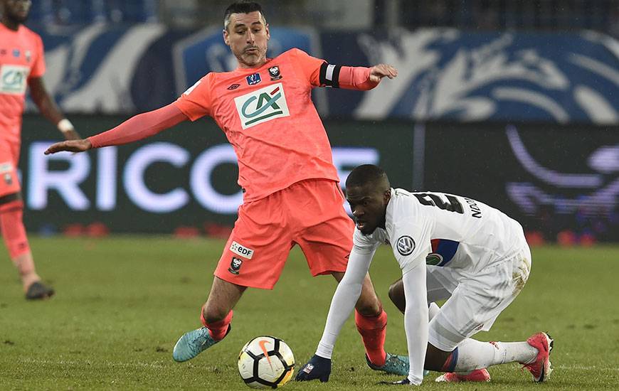 Rigoureux défensivement et efficaces sur le plan offensif, Julien Féret et les Caennais ont éliminé Tanguy Ndombélé et les Lyonnais de la Coupe de France.