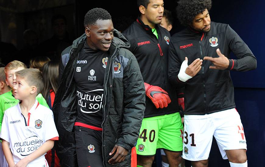 Profitant de la blessure de son coéquipier Pierre Lees-Melou, l'ex-Caennais Jean-Victor Makengo réintègre le groupe niçois.