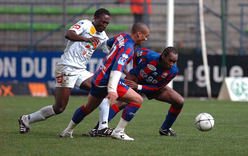 Lors de leur dernière saison en commun, le Stade Malherbe (ici, Yoan Gouffran et Jérémy Sorbon) et Amiens avaient lutté jusqu'à la dernière journée pour la montée en Ligue 1.