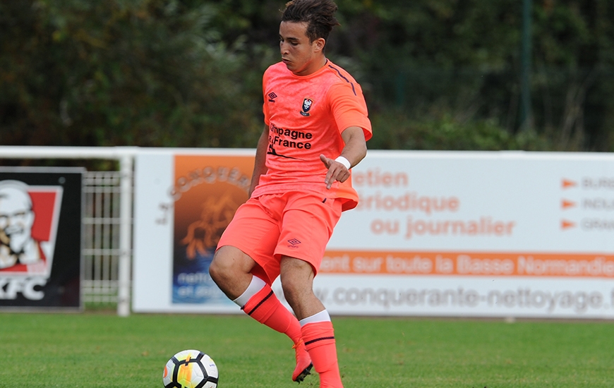 Se ressentant de quelques douleurs, Evens Joseph - rentré à la pause - a été rapidement suppléé par Mohamed Ali Gueddar qui avait déjà disputé la première période.