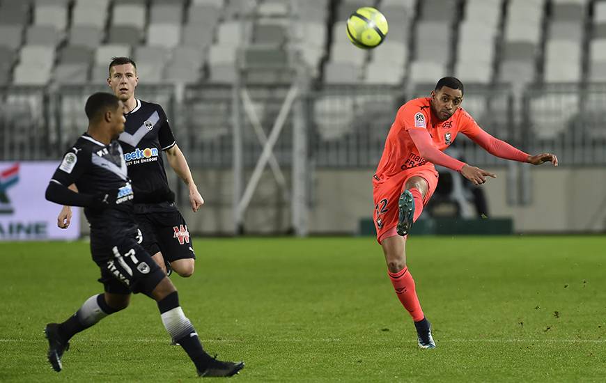 Face à Bordeaux, à l'occasion de la 21e journée de Ligue 1, Ronny Rodelin a marqué un but du milieu du terrain.