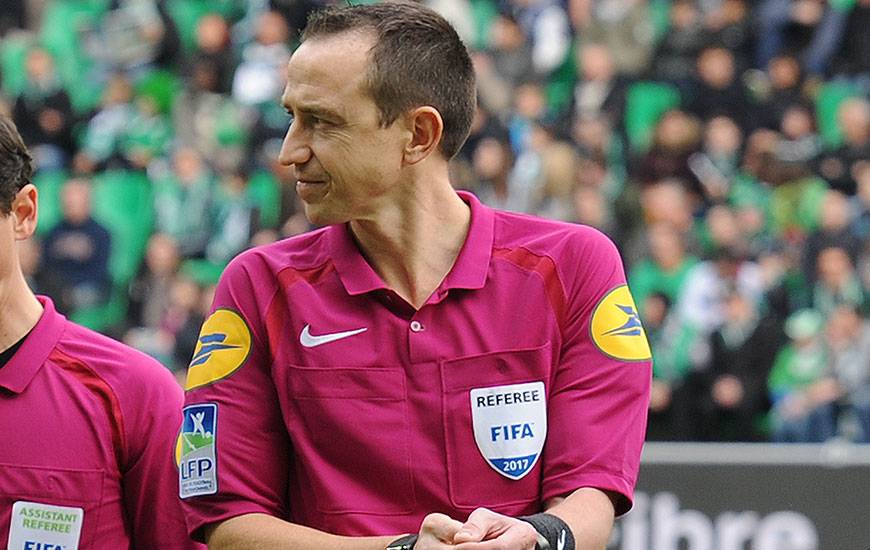 C'est la première fois que Ruddy Buquet arbitrera une rencontre du Stade Malherbe cette saison.