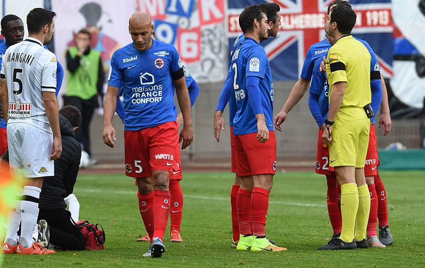 Il y a deux ans (en novembre 2015), le Stade Malherbe - réduit à dix à la demi-heure de jeu après l'expulsion d'Alaeddine Yahia - avait fait match nul sur un score vierge avec le SCO.