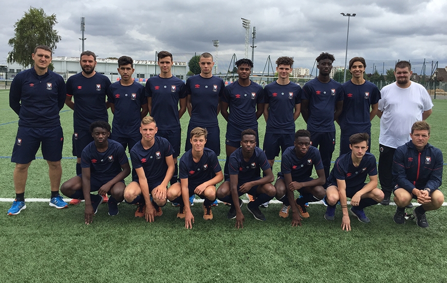 Pour ce retour sur les terrains, Michel Rodriguez - qui sera assisté par Romain Leroux - disposait d'une quinzaine de joueurs sachant que 11 éléments ayant repris avec la réserve ont encore l'âge d'évoluer avec les U19.