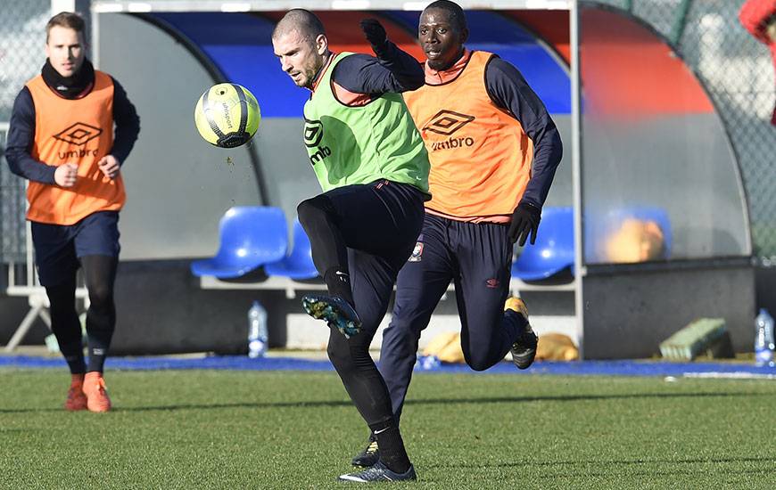 Forfait lors des trois dernières sorties du Stade Malherbe à cause d'un coup reçu sur un mollet contre Nantes début février, Vincent Bessat a réintégré le groupe de Patrice Garande cette semaine. ©Photo d'archives