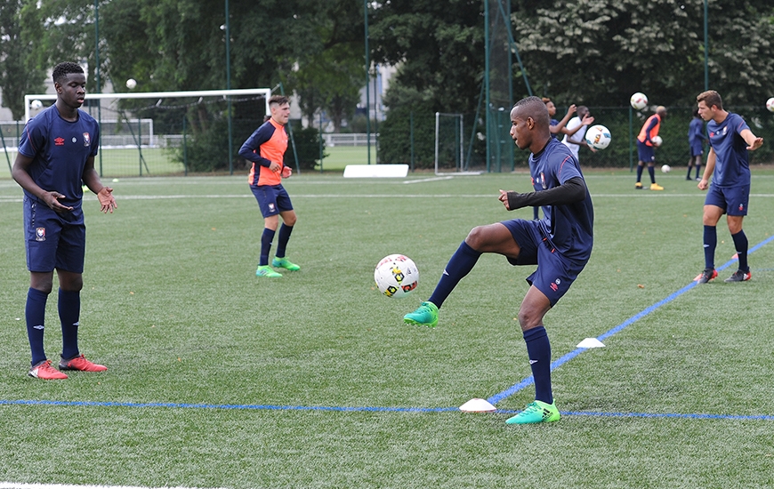 A la 90', Yaya Touré aurait pu égaliser pour la réserve du Stade Malherbe, mais son coup franc a terminé sur la transversale.