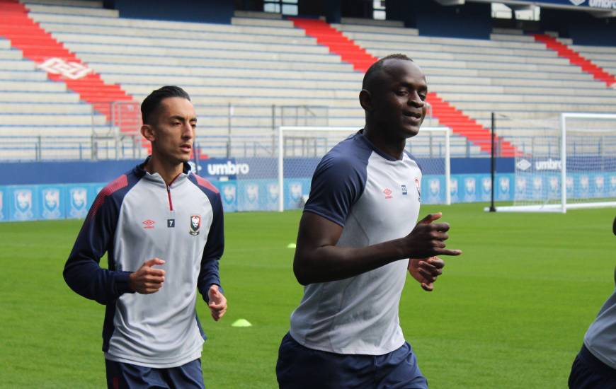 Saïf Khaoui et Adama Mbengue font bien partie des 18 joueurs sélectionnés par Fabien Mercadal pour affronter l'Olympique Lyonnais