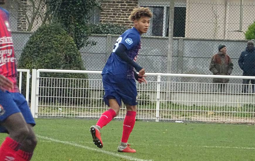 Alexis Beka Beka a déjà participé à un rassemblement de plusieurs jours avec l'Équipe de France U18 au mois de janvier