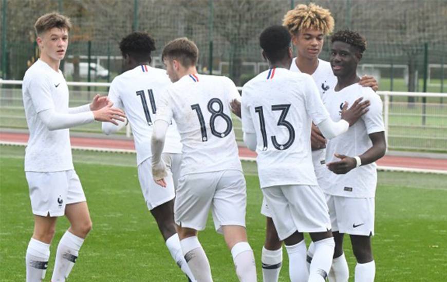 Johann Lepenant (à gauche) et Kelian Nsona ont obtenu leur billet pour l'Euro U17 avec l'équipe de France