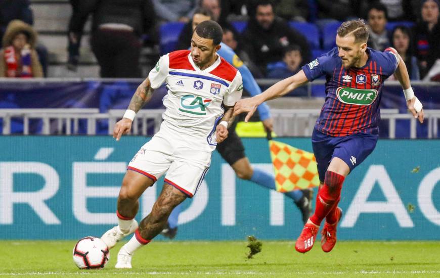 Jonathan Gradit tentera de stopper les attaques de l'OL, la plus en forme de Ligue 1 Conforama sur les 4 derniers matchs