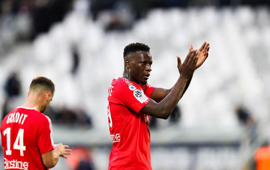 Malik Tchokounté qui aurait pu inscrire son premier but avec le Stade Malherbe le week-end dernier tentera de le faire face à Angers