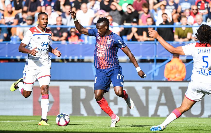 Casimir Ninga et le Stade Malherbe Caen ont posé beaucoup de problèmes à l'Olympique Lyonnais lors du match entre les deux équipes en début de saison à d'Ornano