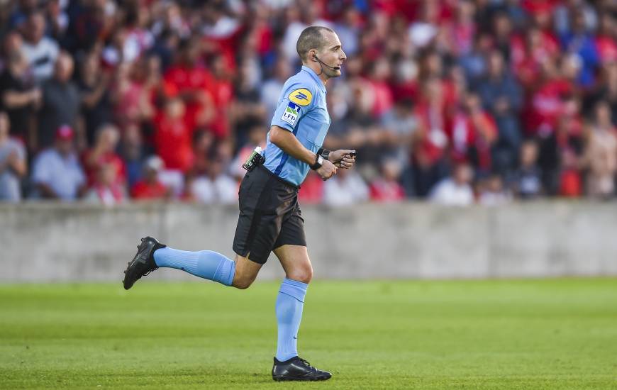 Benoît Millot va diriger une rencontre du Stade Malherbe Caen pour la première fois de la saison