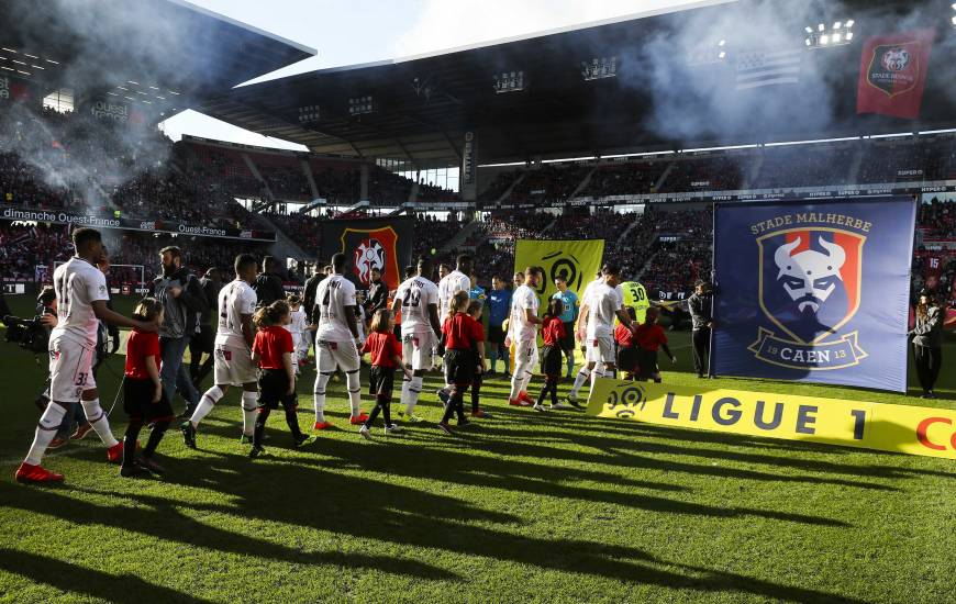 Le Stade Malherbe Caen a réussi à poser des problèmes aux joueurs du Stade Rennais jusqu'au carton rouge de Yoël Armougom