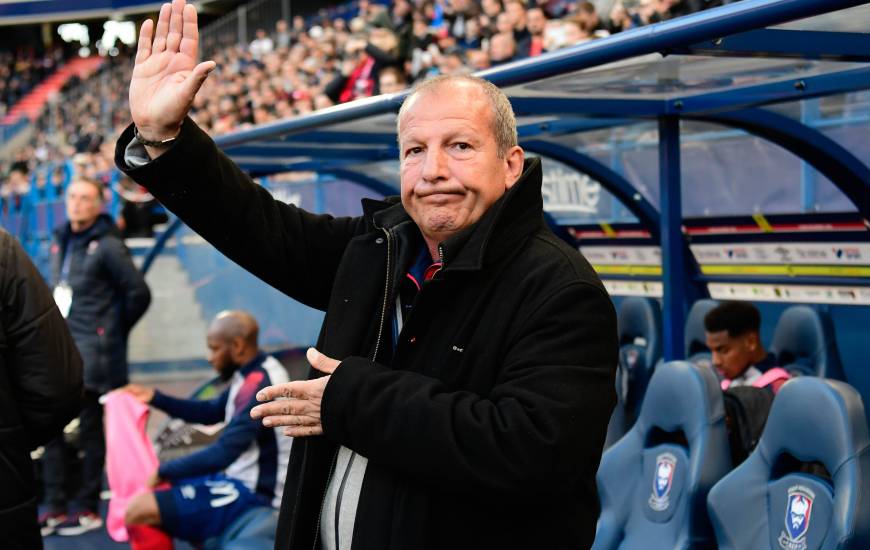Rolland Courbis était arrivé courant du mois de février pour aider le staff caennais à accrocher le maintien en Ligue 1
