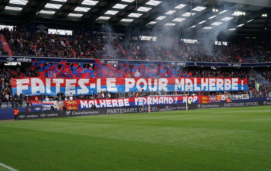 Les supporters présents à d'Ornano samedi ont mis une ambiance de folie face au DFCO, plus de 800 d'entre eux seront à Guingamp