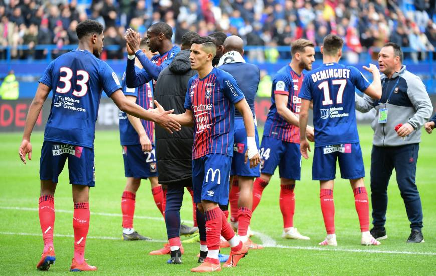 Les joueurs du Stade Malherbe Caen ont la possibilité de prendre ses distances avec l'EA Guingamp samedi soir au Roudourou