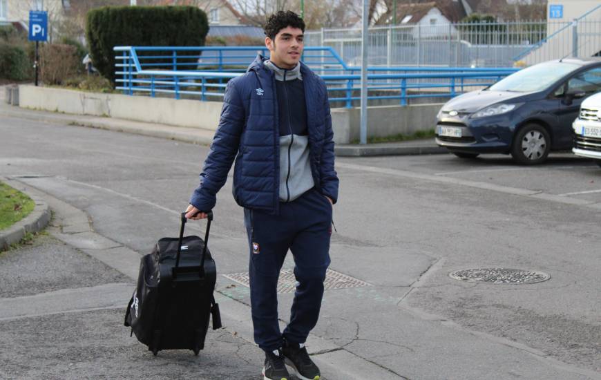 Formé au Stade Malherbe Caen, Jad Mouaddib a pris le départ pour la mise au vert avec le groupe professionnel avant de disputer le 16e de Coupe de France demain en fin de journée