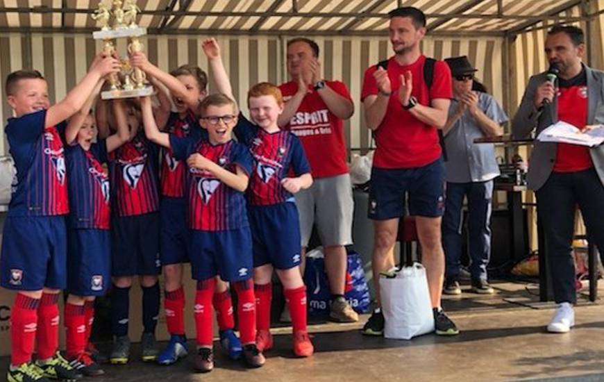 Les U9 de Guillaume François ont remporté le Tournoi de la Maladrerie OS samedi après-midi face à Mondeville en finale