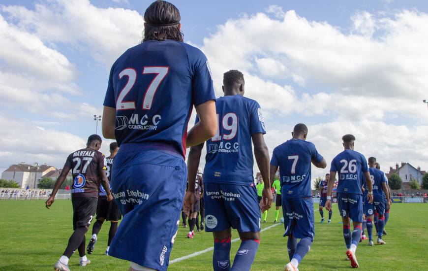 Enzo Crivelli est les caennais ont disputé leur dernier match de préparation face au Mans FC hier