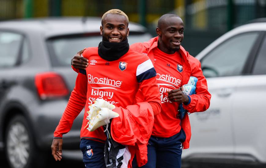 Caleb Zady Sery et Durel Avounou tout sourire avant de débuter la séance de ce mardi matin