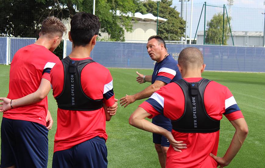 Les joueurs de Fabrice Vandeputte et Nicolas Seube ont retrouvé le chemin de l'entraînement hier après-midi