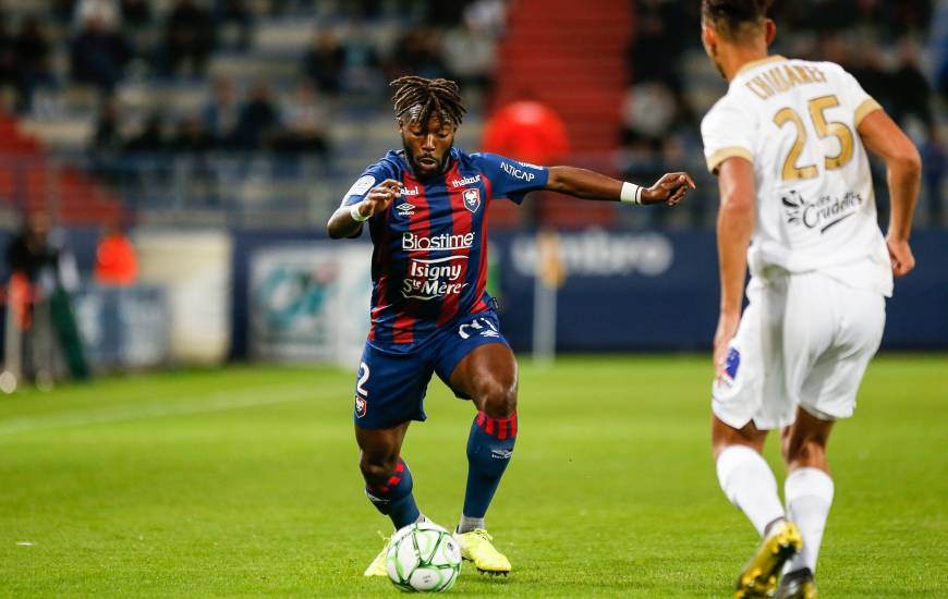 Steeve Yago a disputé les cinq derniers matchs du Stade Malherbe Caen en tant que titulaire