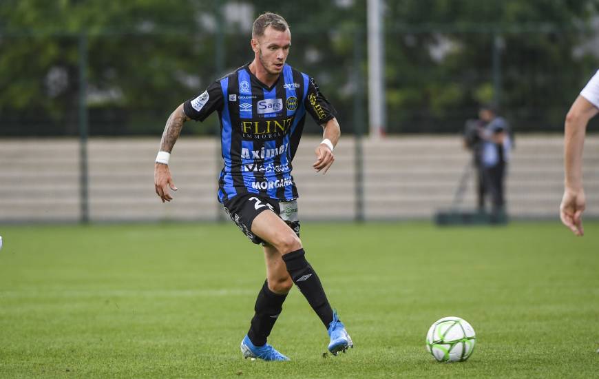 Jonathan Beaulieu évolue depuis la saison dernière avec le FC Chambly avec qui il a connu la montée en Domino's Ligue 2