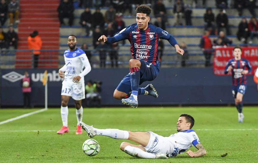 Nicholas Gioacchini et les Caennais se sont fait punir en fin de rencontre comme au match aller face à l'ESTAC