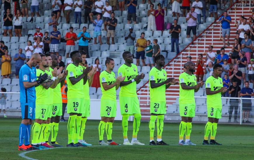 Malgré les blessures de Jessy Deminguet et Malik Tchokounté ainsi que le carton rouge de Djibril Diaw, les caennais ont fini par s'imposer sur la pelouse de l'AC Ajaccio