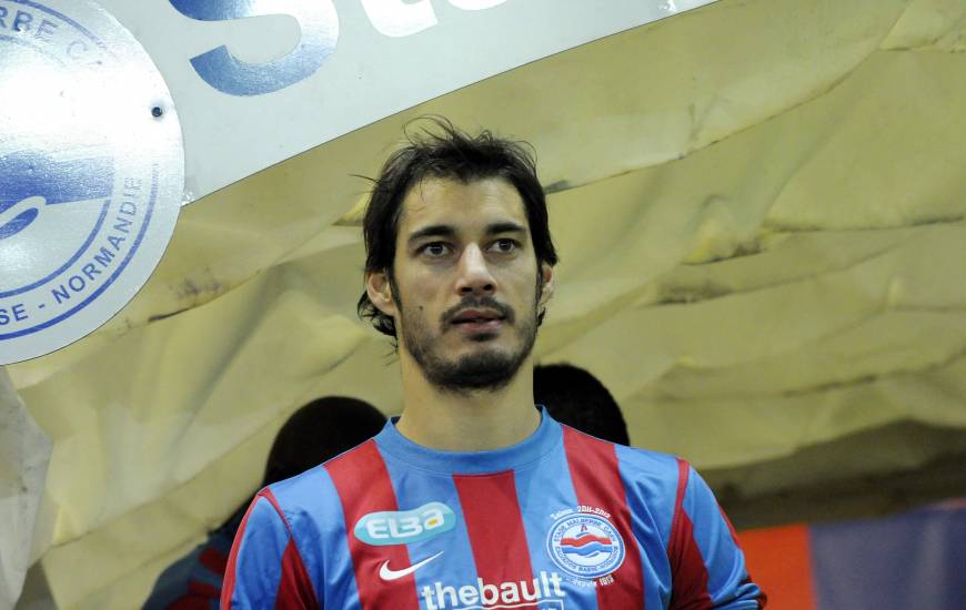 Nicolas Seube avec 520 matchs est le joueur le plus capé du Stade Malherbe Caen, au moins une bonne réponse chez vous