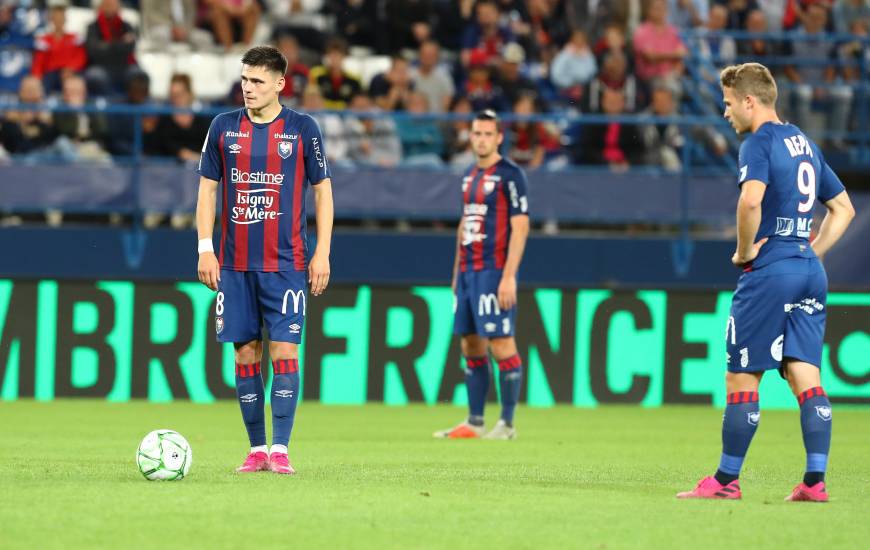 Malgré la réduction du score de Jessy Deminguet en fin de rencontre, le Stade Malherbe Caen s'incline pour sa première à domicile