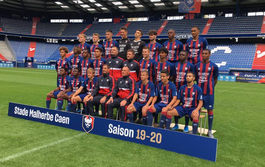 Ce mercredi au Stade Michel d'Ornano se déroulait la traditionnelle séance de photos d'équipes 