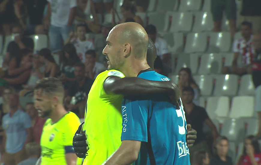 Avec 6 arrêts réalisés face à l'AC Ajaccio, le portier Caennais a été élu homme du match pour sa première sous le maillot du SMC