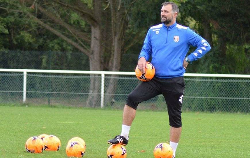Entraîneur des gardiens de la formation lavalloise, Sébastien Moncé aura désormais en charge les jeunes du Stade Malherbe