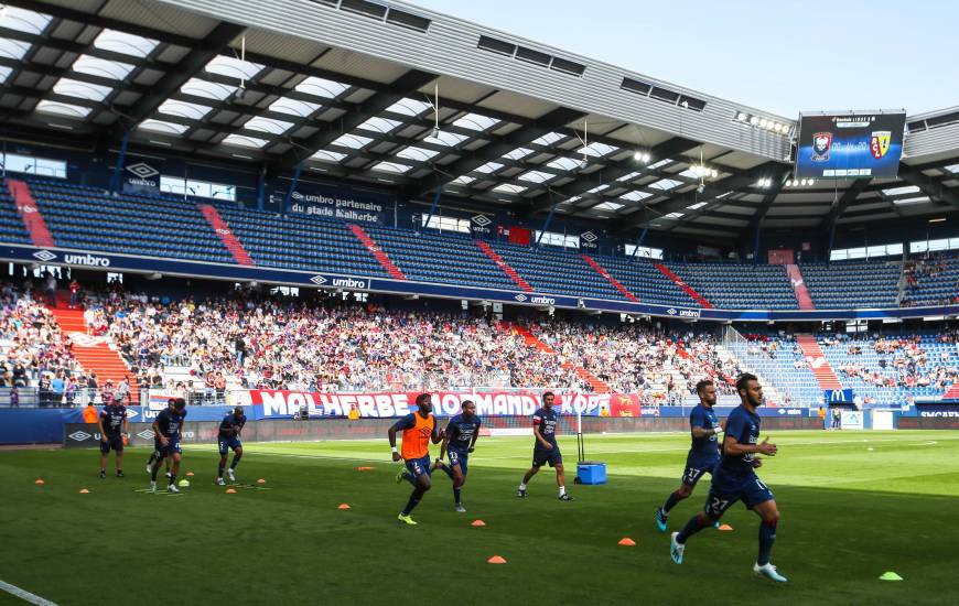 La Stade Malherbe Caen reçoit pour la septième fois de la saison au stade Michel d'Ornano à l'occasion de la 13e journée