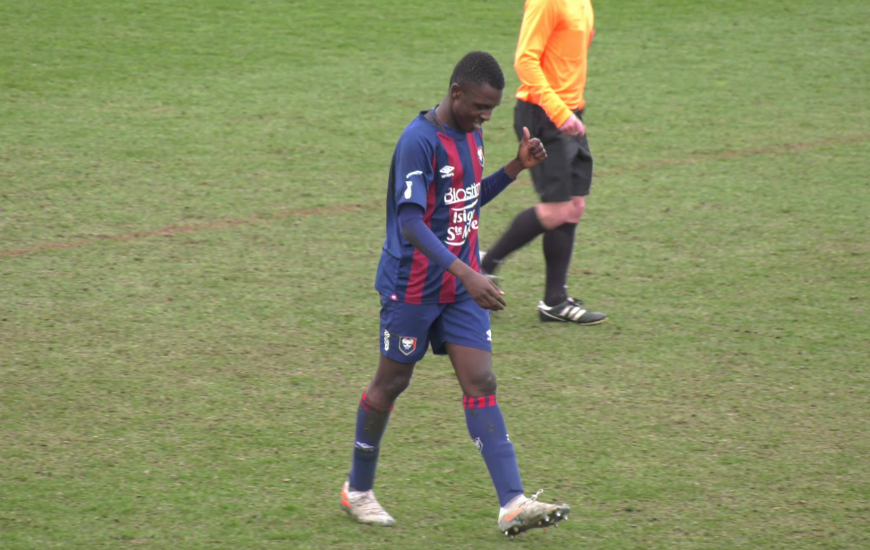 Bien servi par Herman Moussaki, Zeidane Inoussa (ici en photo) a marqué en fin de match le but du 2-0 face à Grand Quevilly FC