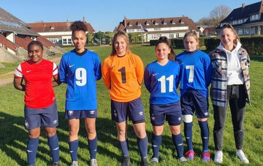 Les six joueuses du Stade Malherbe Caen étaient présentes lors du rassemblement organisé à Houlgate samedi dernier