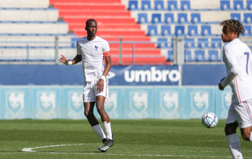 Jason Ngouabi avait affronté le Stade Malherbe Caen lors du dernier rassemblement avec l'Équipe de France U18