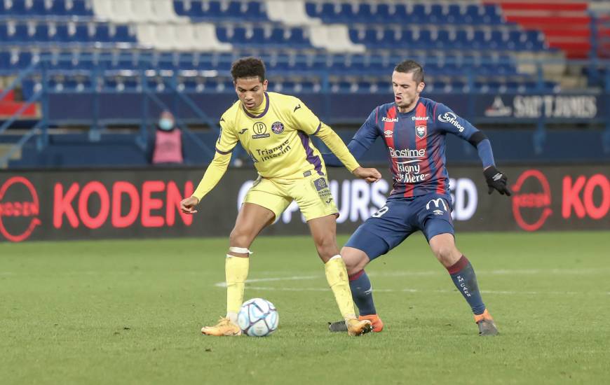 [37è journée de L2] Toulouse FC 3-0 SM Caen A61i5158